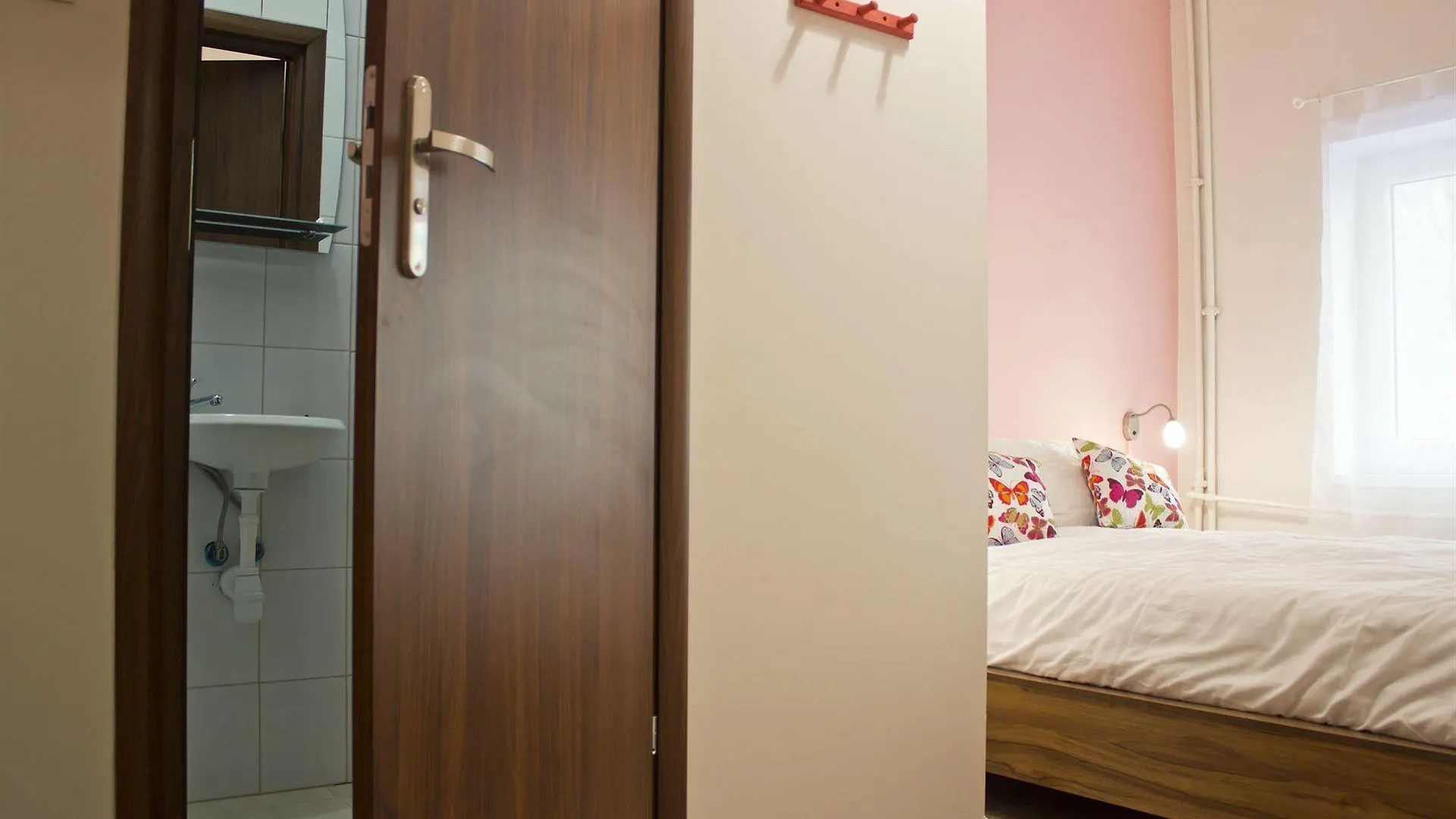 Warsaw Downtown Hostel Polonia